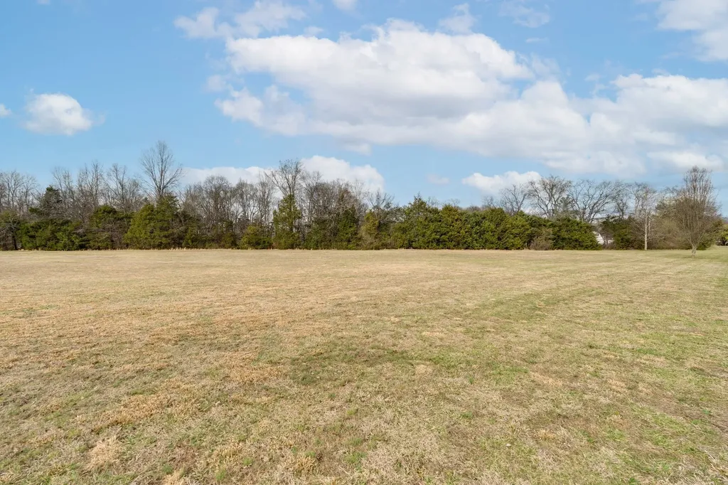1404 Unionville Deason Road Shelbyville TN 37160