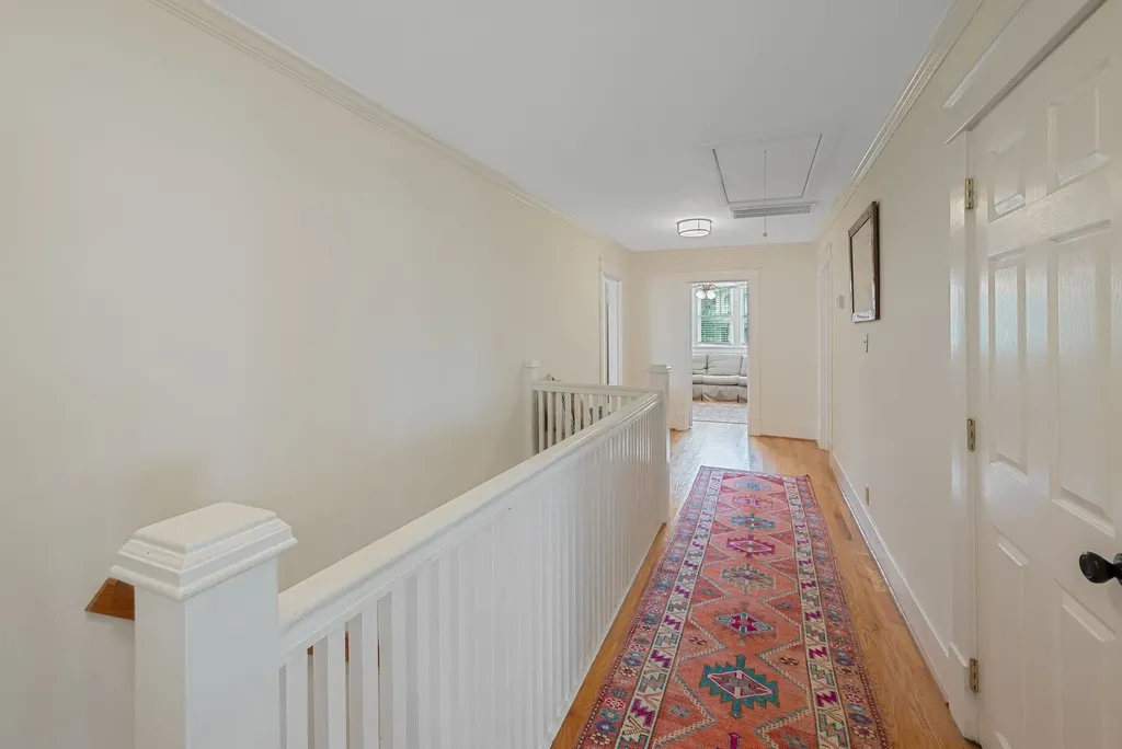 2402 Oakland Avenue Nashville TN 37212