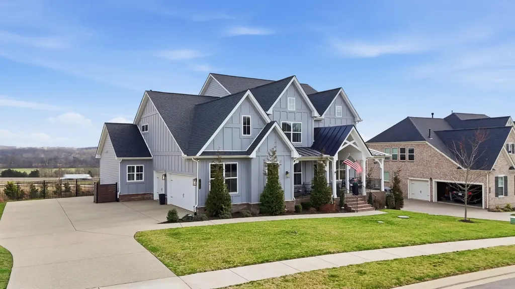 7033 Fiddlers Glen Drive Arrington TN 37014