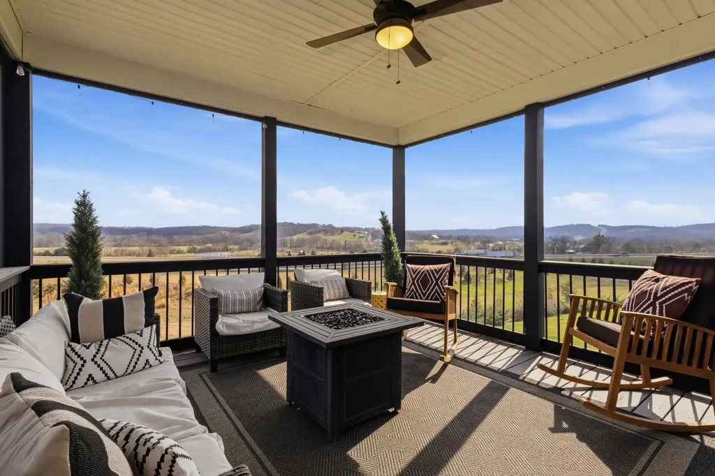 7033 Fiddlers Glen Drive Arrington TN 37014