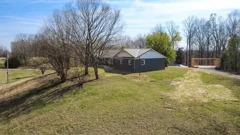 4840 Tarsus Road Palmyra TN 37142
