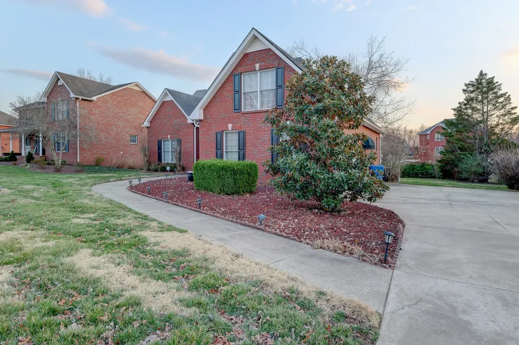 3368 Shetland Way Clarksville TN 37043