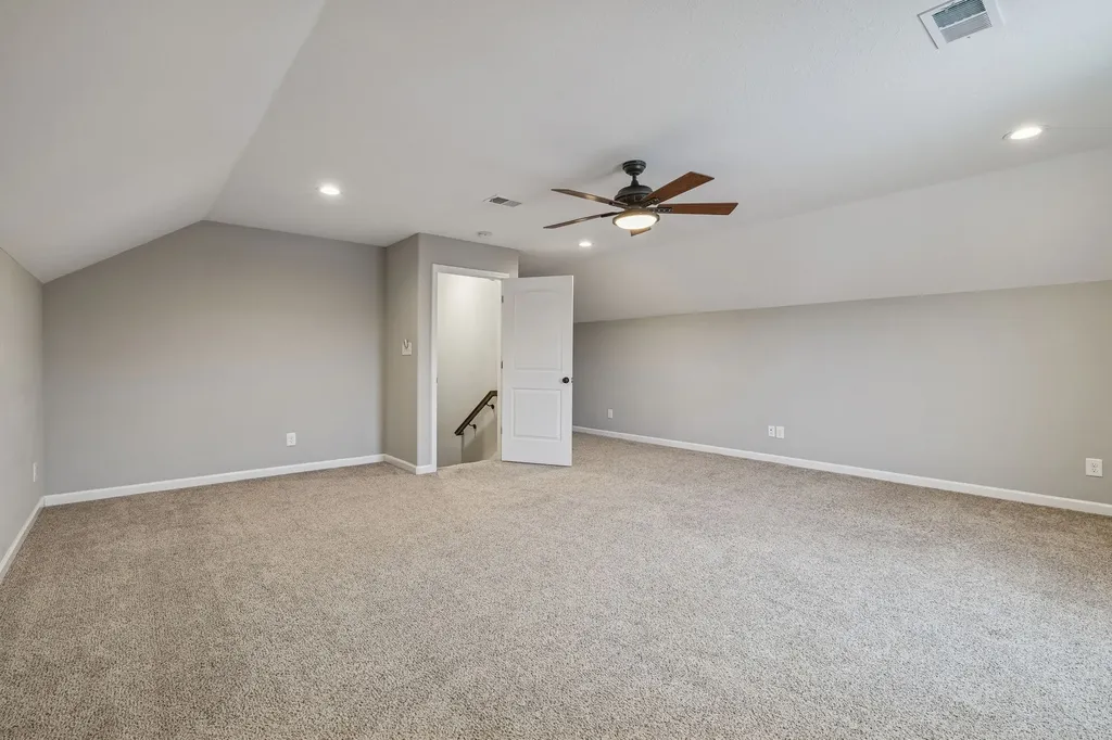 1008 Meadowview Lane Clarksville TN 37040