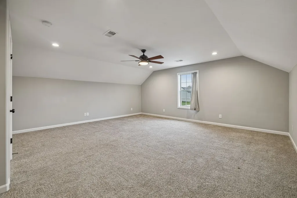 1008 Meadowview Lane Clarksville TN 37040