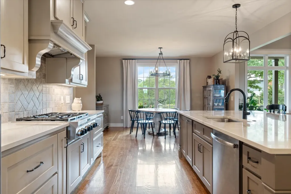1135D Center Point Road Hendersonville TN 37075