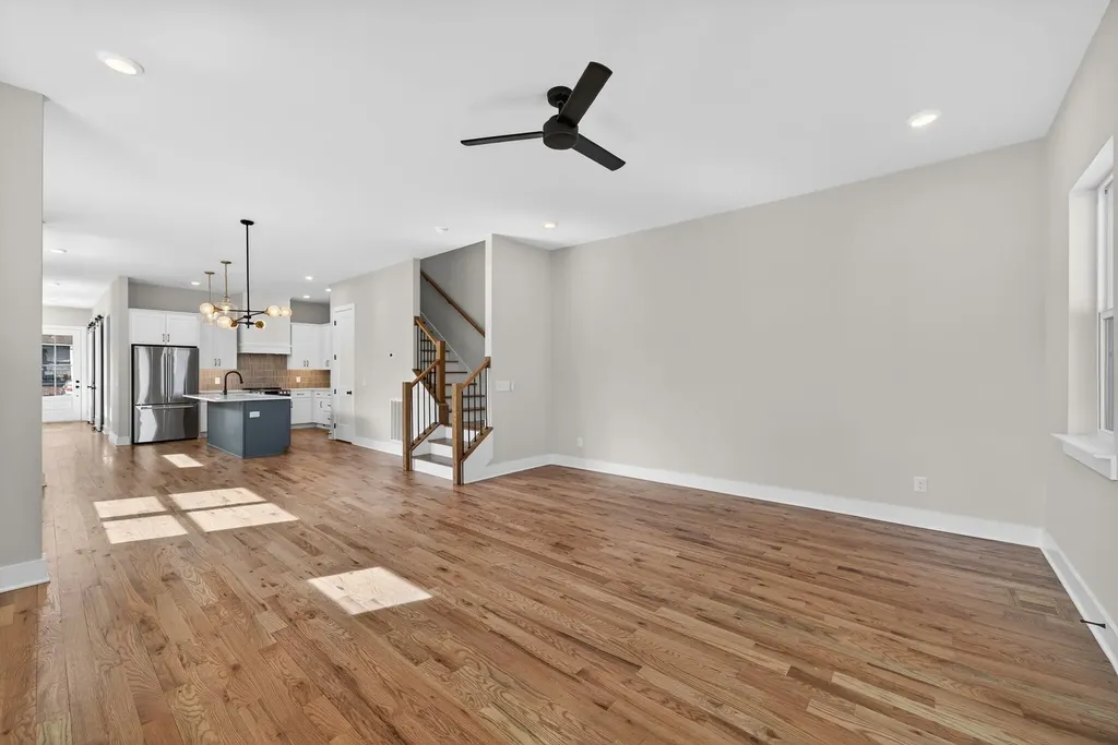 1109 Parker Street Columbia TN 38401