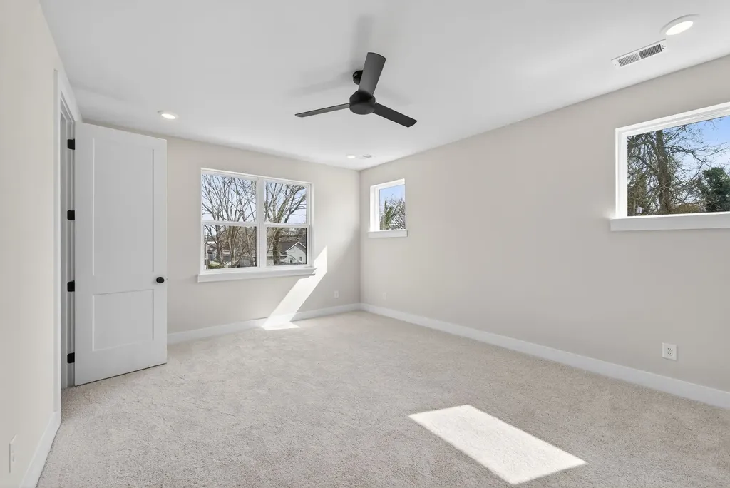 1109 Parker Street Columbia TN 38401