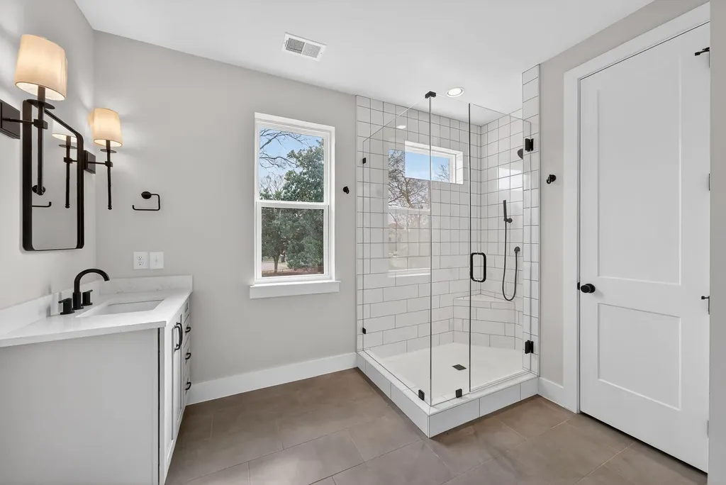 1109 Parker Street Columbia TN 38401