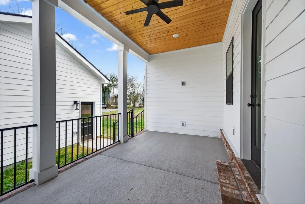 1109 Parker Street Columbia TN 38401