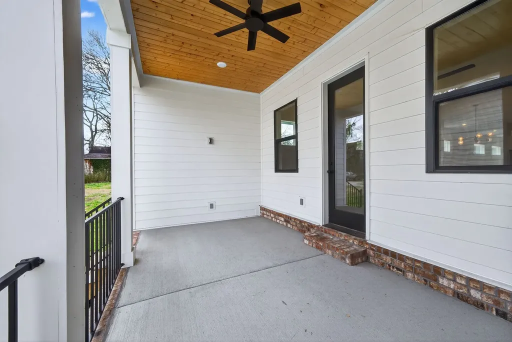 1109 Parker Street Columbia TN 38401