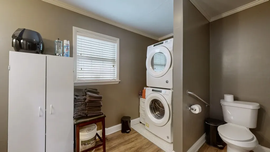 2898 Elm Hill Pike Nashville TN 37214