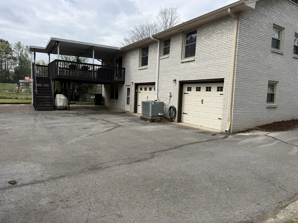 2898 Elm Hill Pike Nashville TN 37214