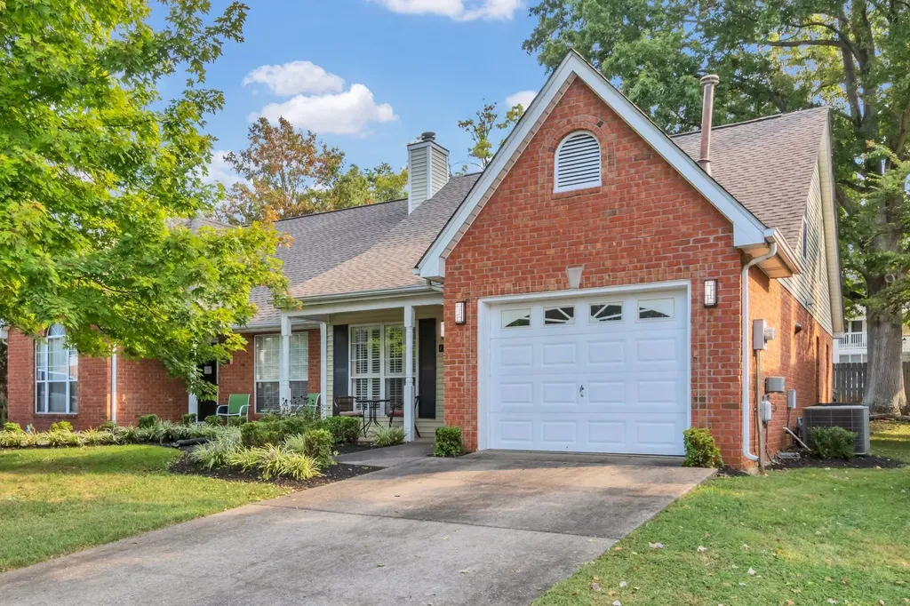 1341 Shearron Court Murfreesboro TN 37130