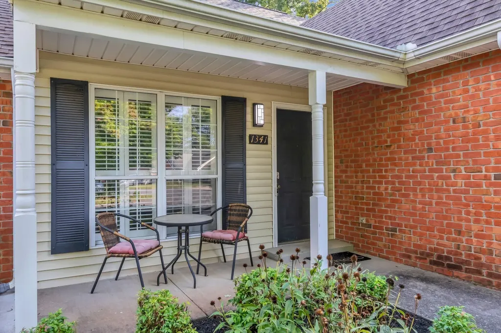1341 Shearron Court Murfreesboro TN 37130