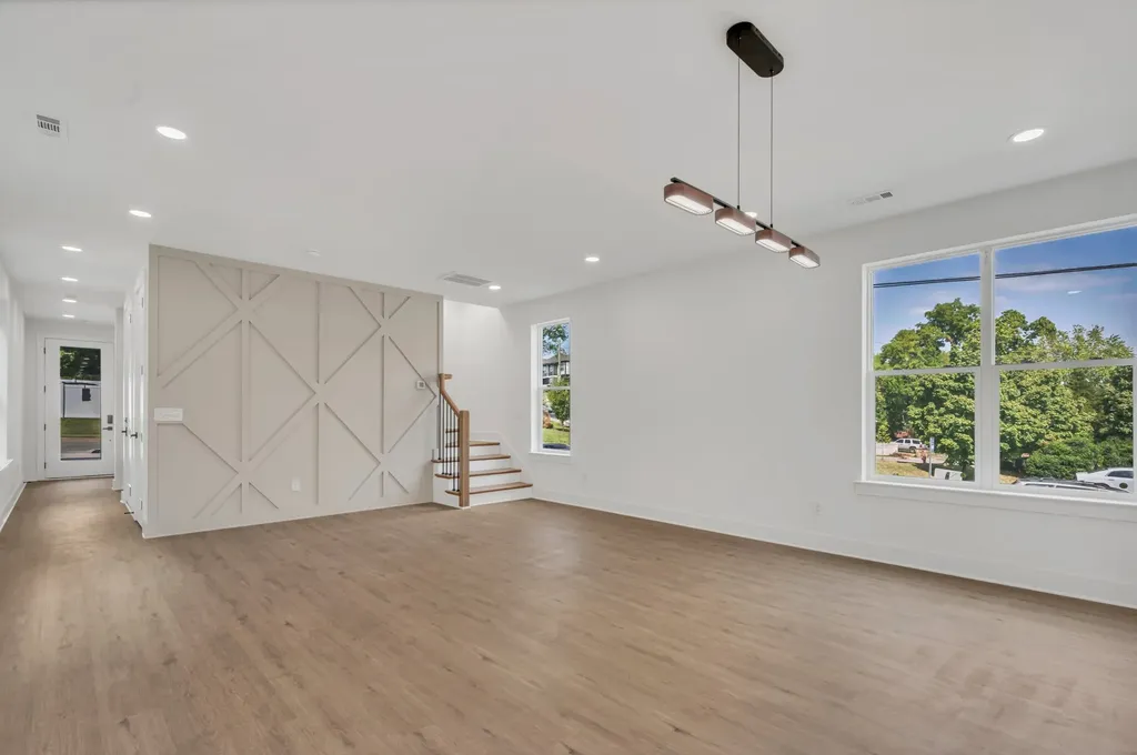 2146 18th Ave, N Nashville TN 37208