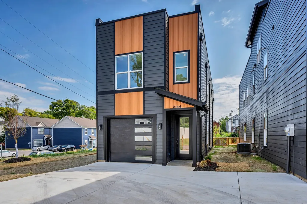 2146 18th Ave, N Nashville TN 37208