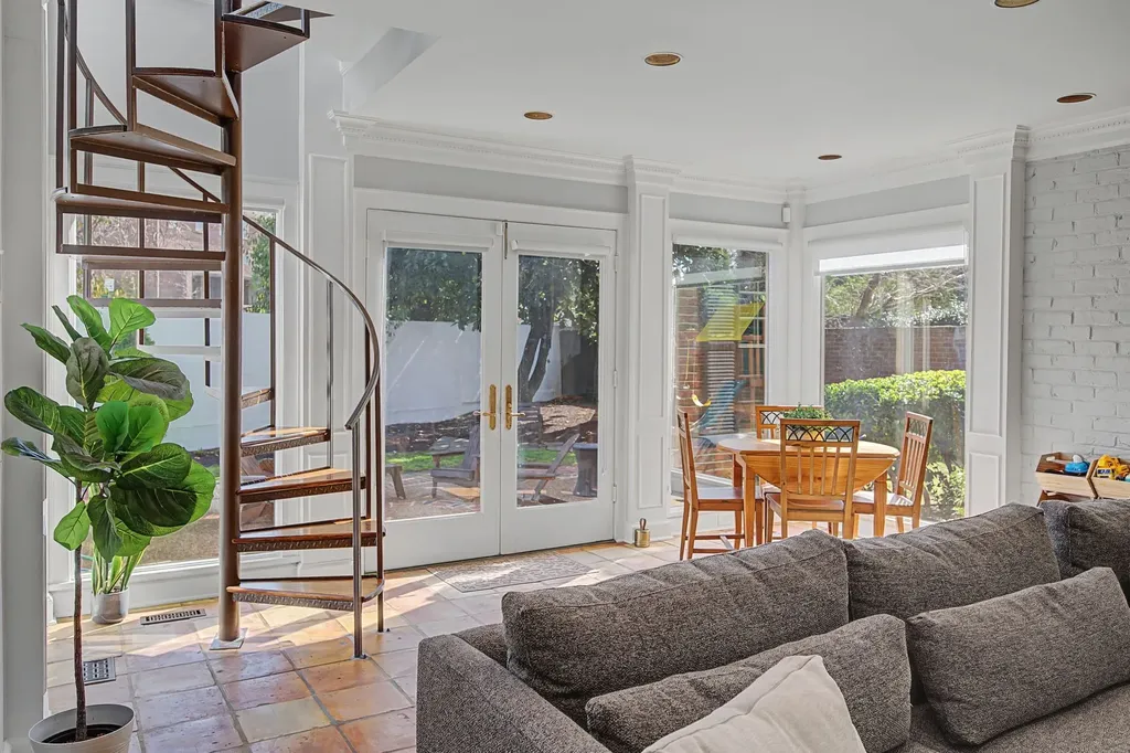 2116 Golf Club Lane Nashville TN 37215
