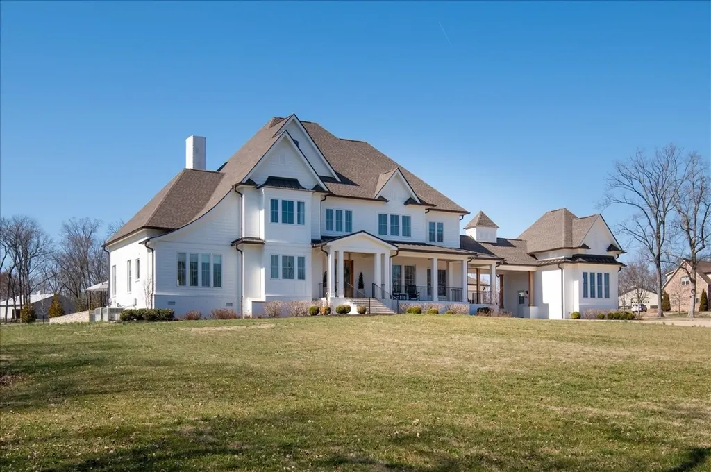 201 Palmer Circle Lebanon TN 37090