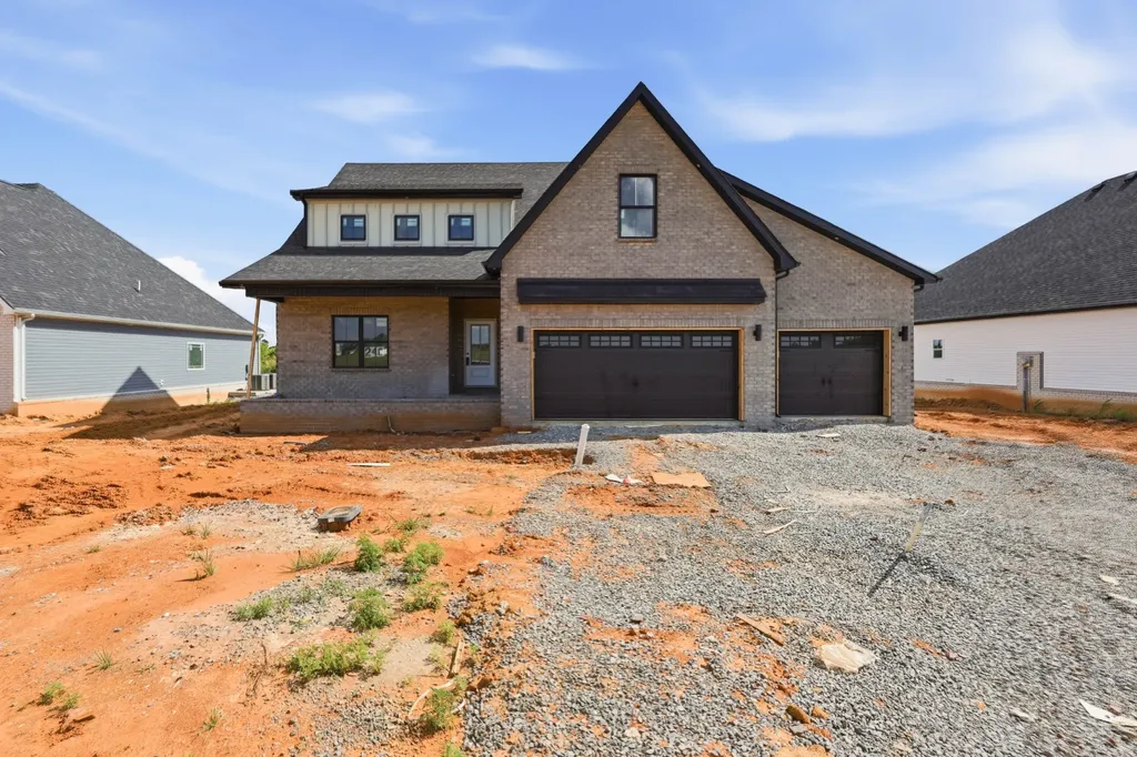 218 Low Plains Lane Clarksville TN 37043