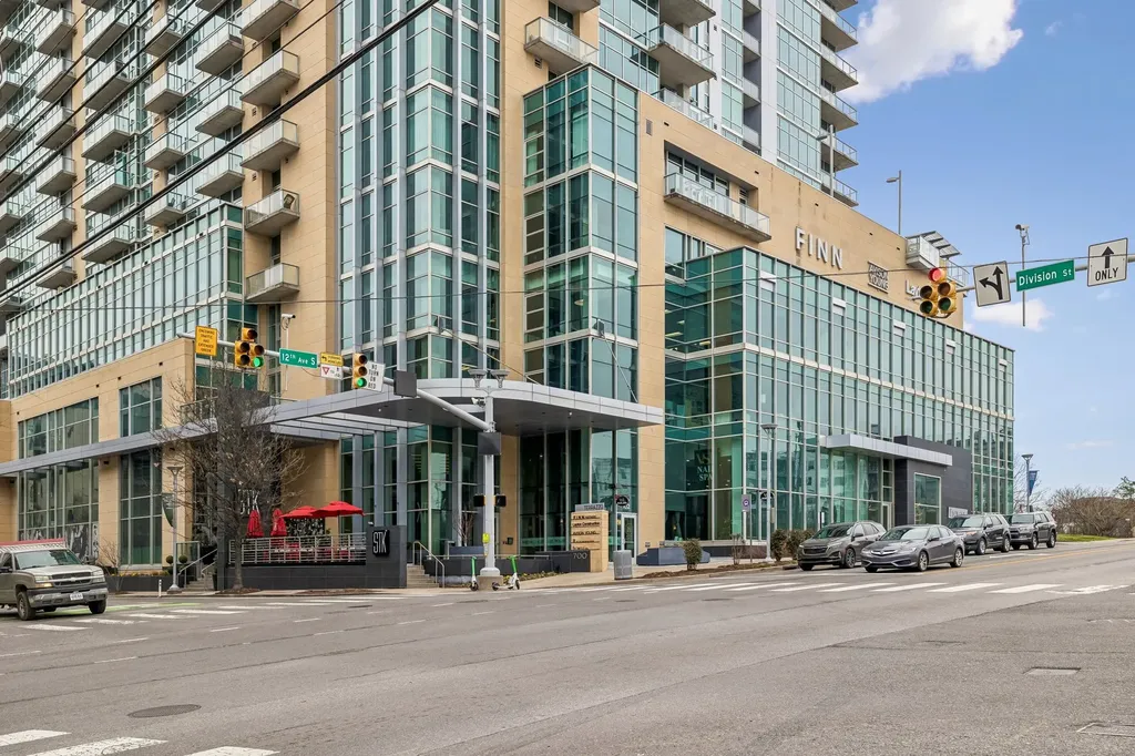 700 12th Ave, S Nashville TN 37203