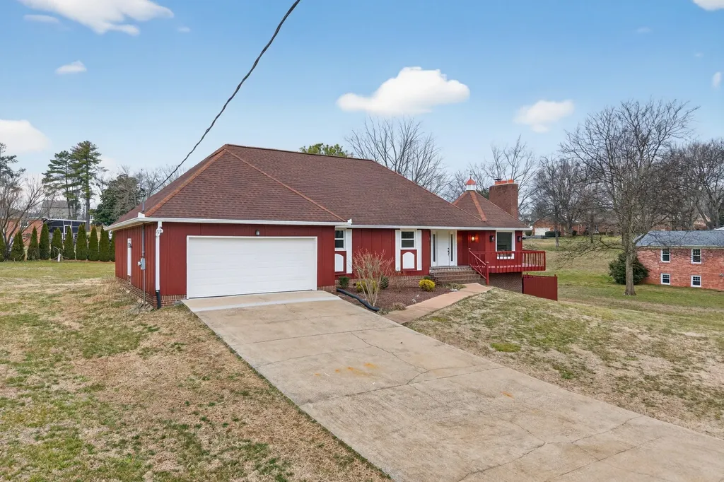 203 Buena Vista Drive Columbia TN 38401