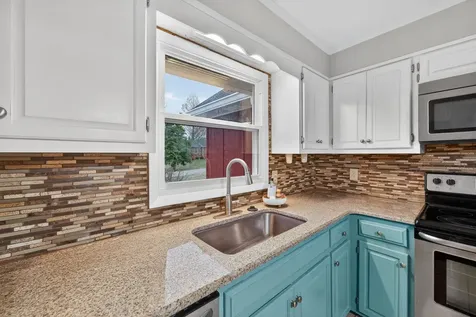 203 Buena Vista Drive Columbia TN 38401