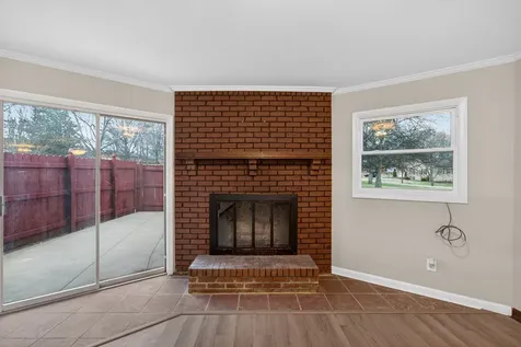 203 Buena Vista Drive Columbia TN 38401