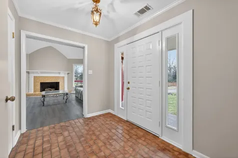 203 Buena Vista Drive Columbia TN 38401