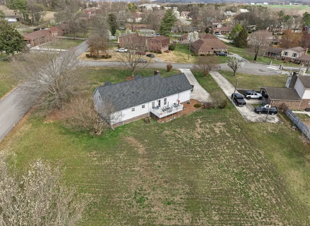 201 Chadwick Drive Fayetteville TN 37334