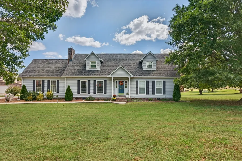 201 Chadwick Drive Fayetteville TN 37334