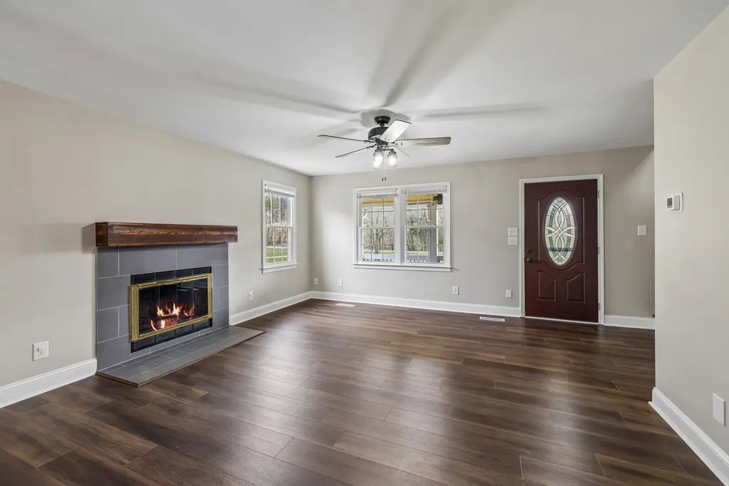 3971 Cantebury Drive Culleoka TN 38451