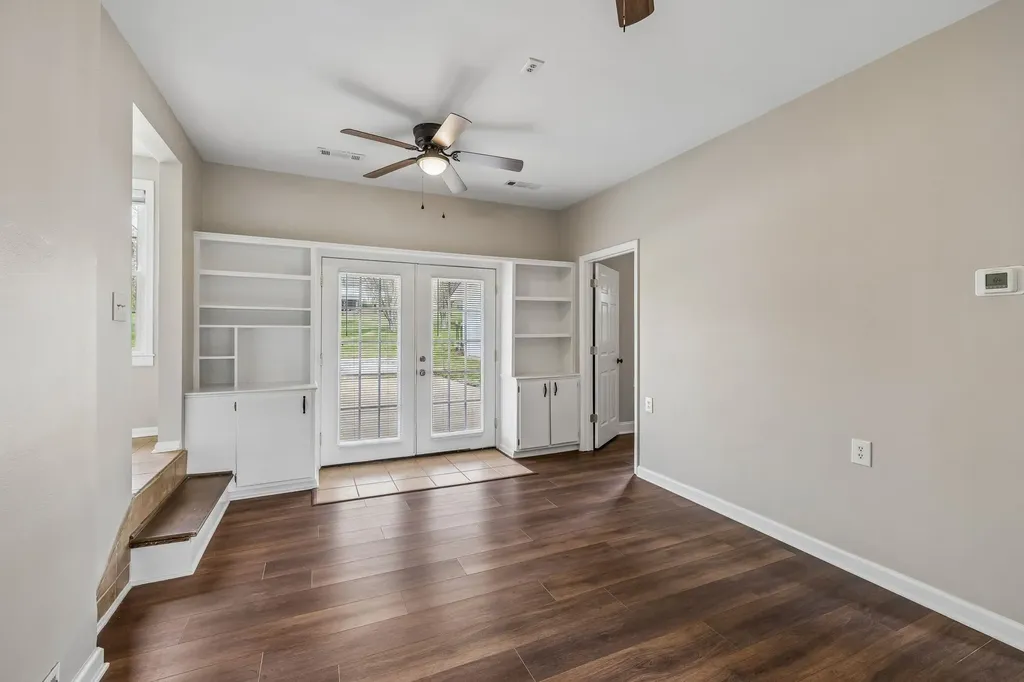 3971 Cantebury Drive Culleoka TN 38451