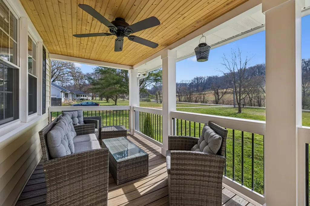 3971 Cantebury Drive Culleoka TN 38451