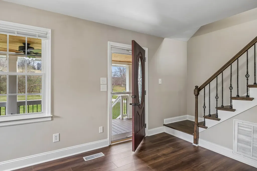 3971 Cantebury Drive Culleoka TN 38451
