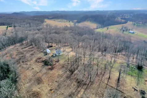 1041 Old Mount Vernon Road Bethpage TN 37022