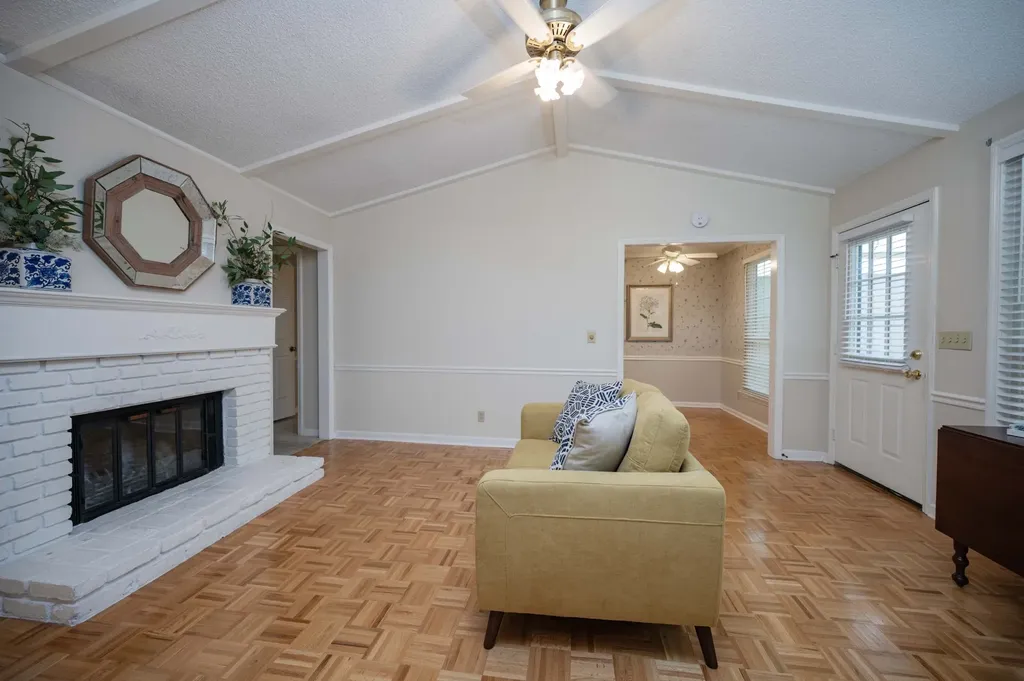 1126 E Northfield Boulevard Murfreesboro TN 37130