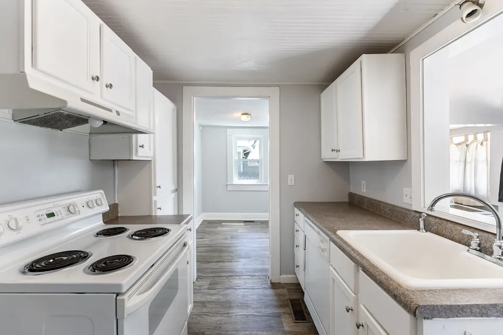 1512 Meridian Street Nashville TN 37207
