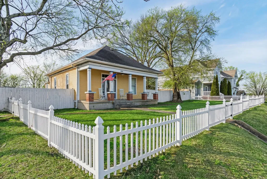 1512 Meridian Street Nashville TN 37207
