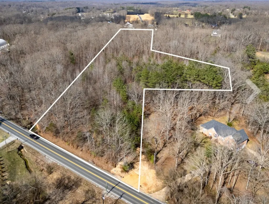500 Highway 96, N Fairview TN 37062