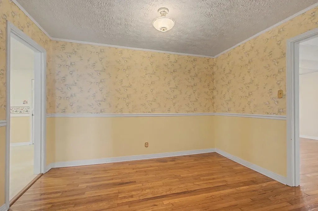 704 Fleming Street Columbia TN 38401