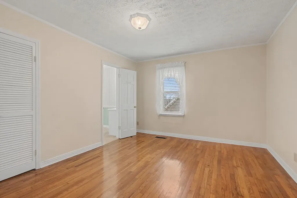 704 Fleming Street Columbia TN 38401