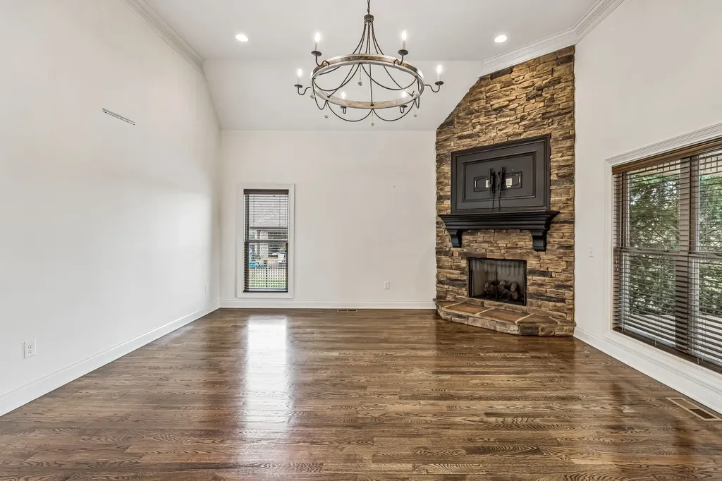 23 Morgan Lane Lebanon TN 37087