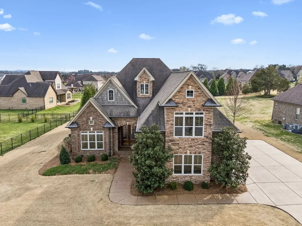 23 Morgan Lane Lebanon TN 37087