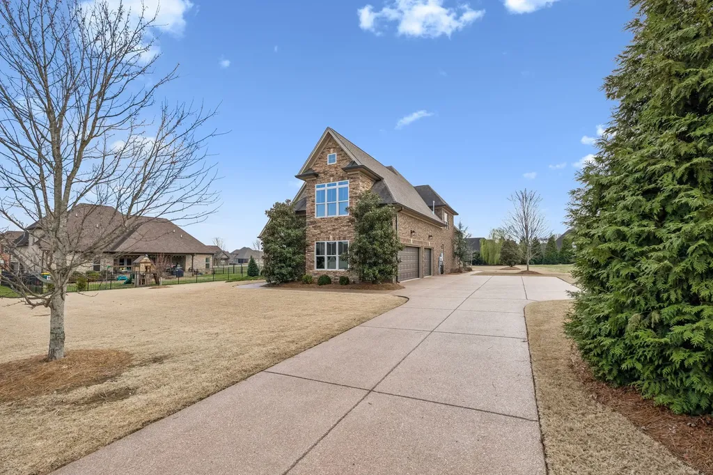 23 Morgan Lane Lebanon TN 37087