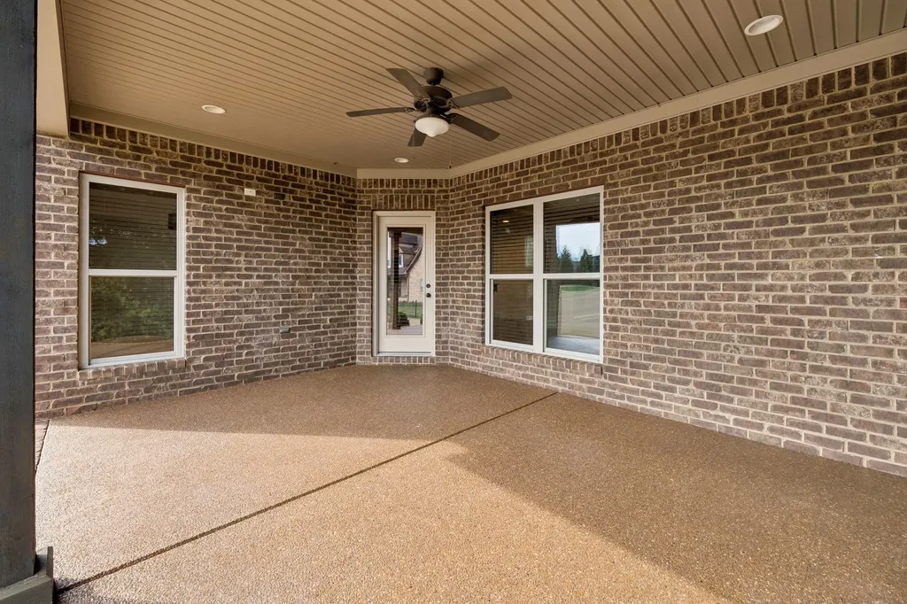 23 Morgan Lane Lebanon TN 37087