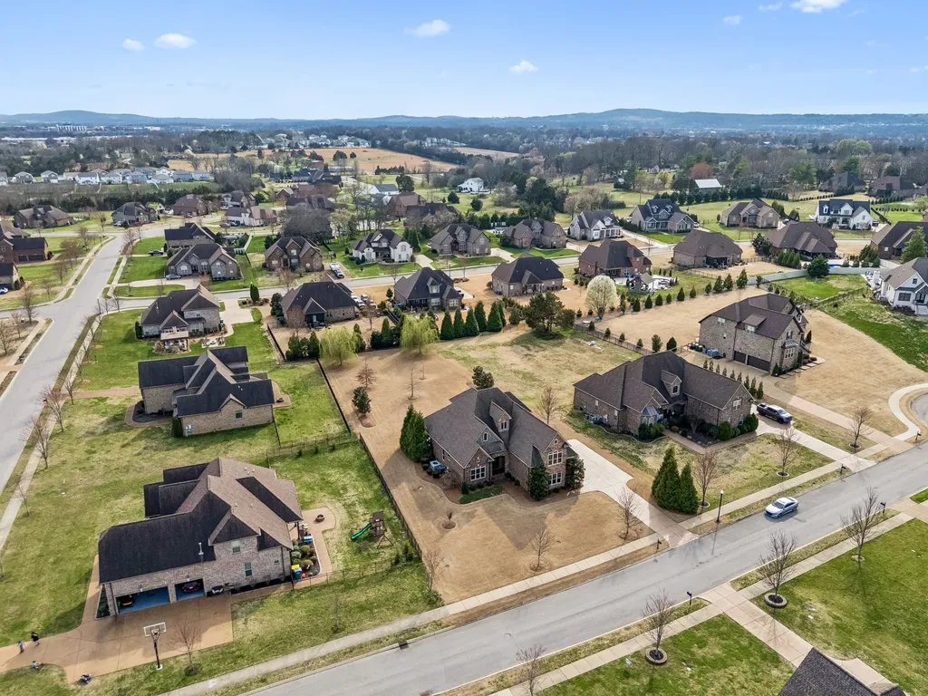 23 Morgan Lane Lebanon TN 37087
