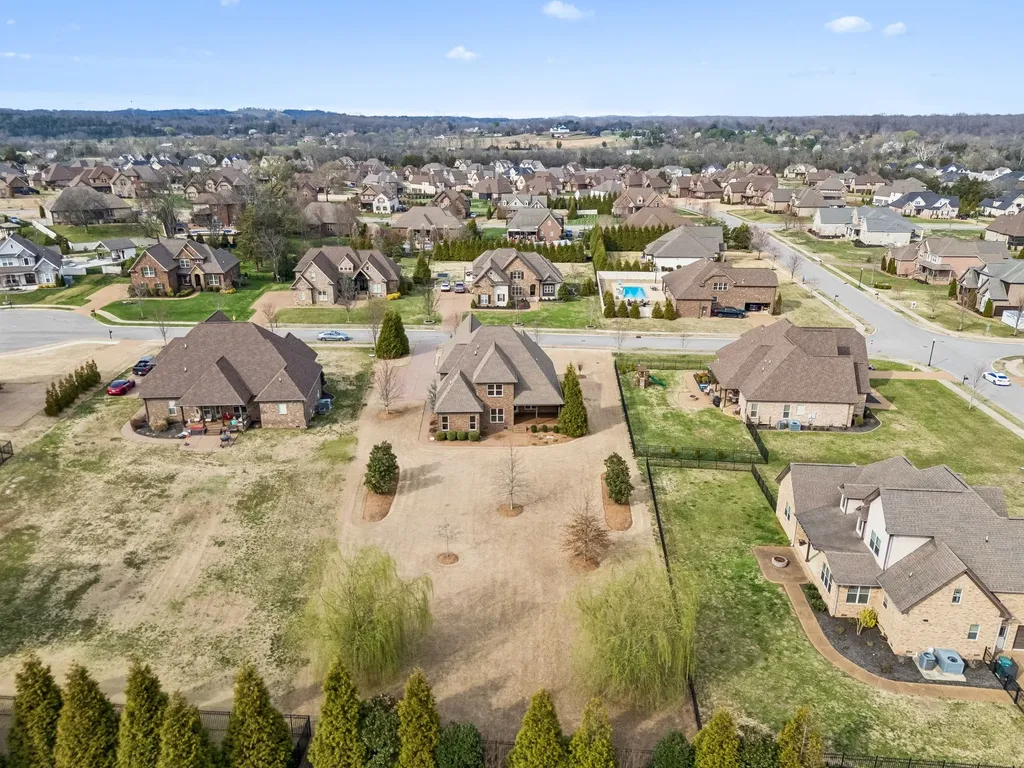 23 Morgan Lane Lebanon TN 37087
