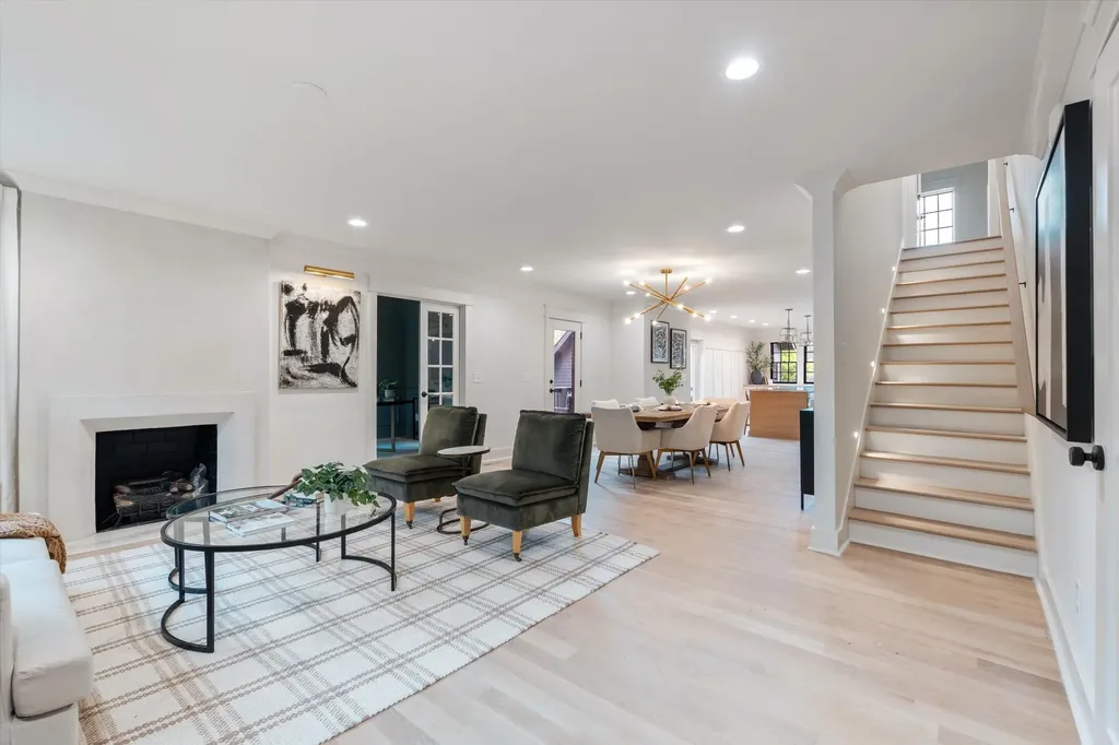 1816 Wildwood Avenue Nashville TN 37212