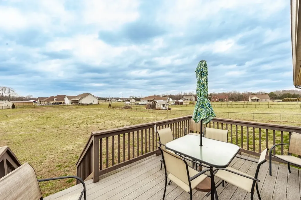1699 Rapids Road Portland TN 37148