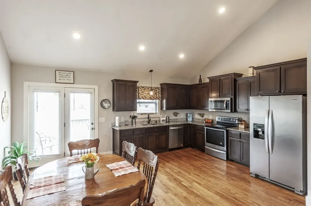 1699 Rapids Road Portland TN 37148